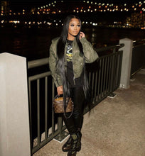 Load image into Gallery viewer, Closure Wigs